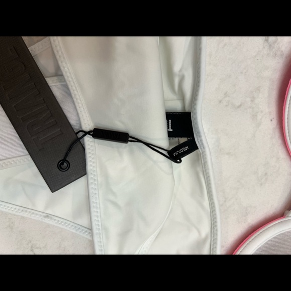 Triangl bikini. - Picture 2 of 3